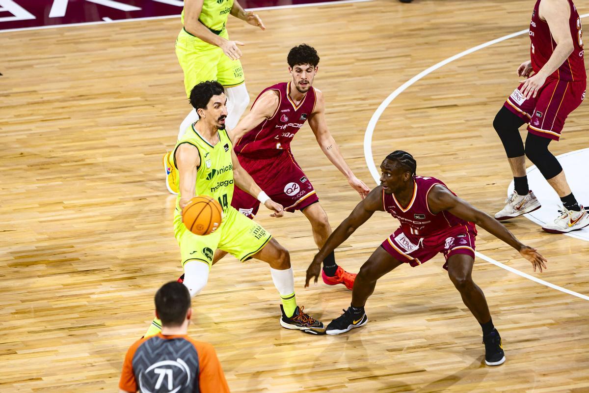 Partido de la novena jornada de la Liga Endesa entre Lleida y Unicaja