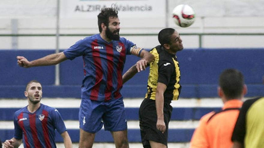 Un lance del Alzira-Paterna.