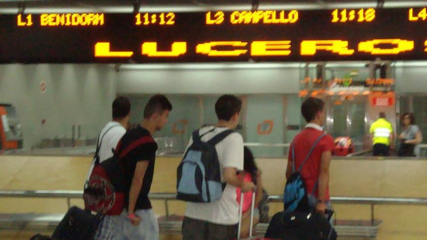El TRAM de Alicante &quot;captó&quot; cerca de 70.000 pasajeros del AVE durante 2018