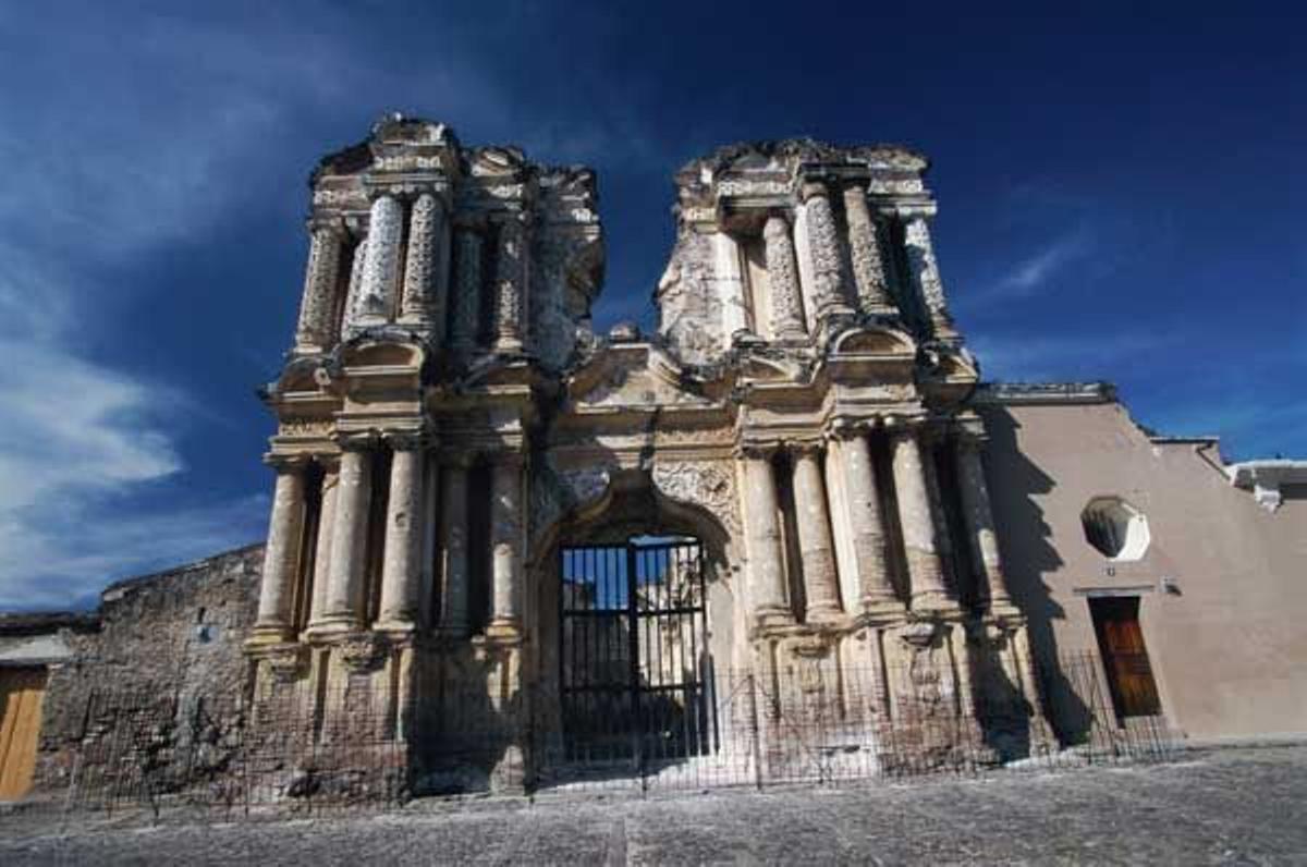 Ruinas de un edificio colonial en Antigua