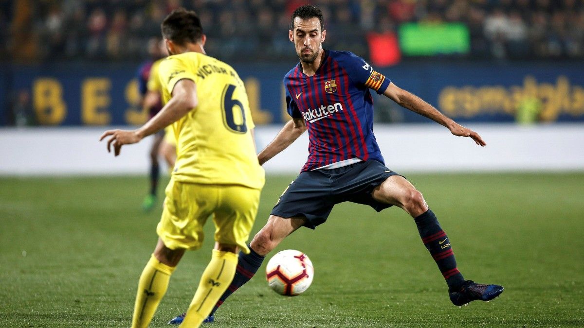 Sergio Busquets frente al Villarreal durante la temporada 2018/19