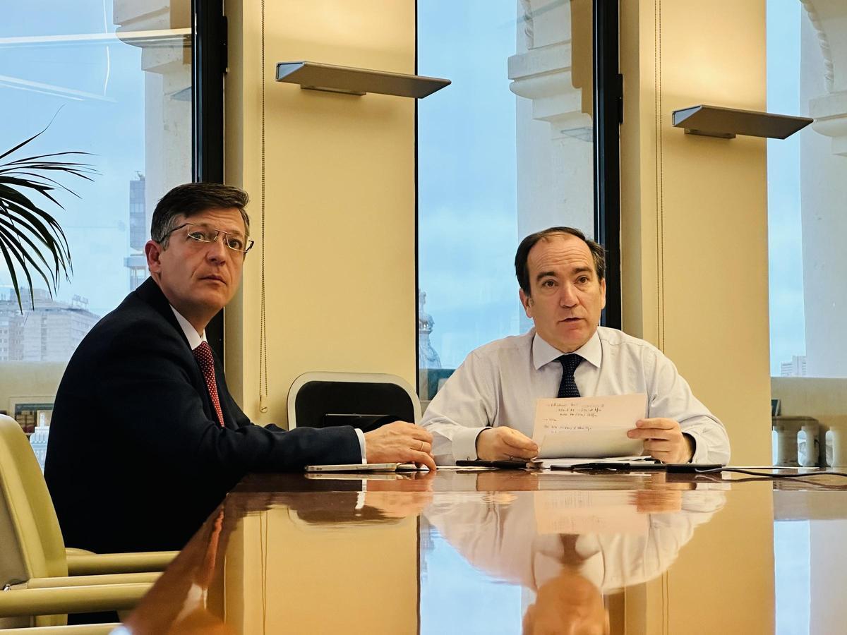 Carabante y Páramo durante la Comisión de Control y Seguimiento del Ruido.