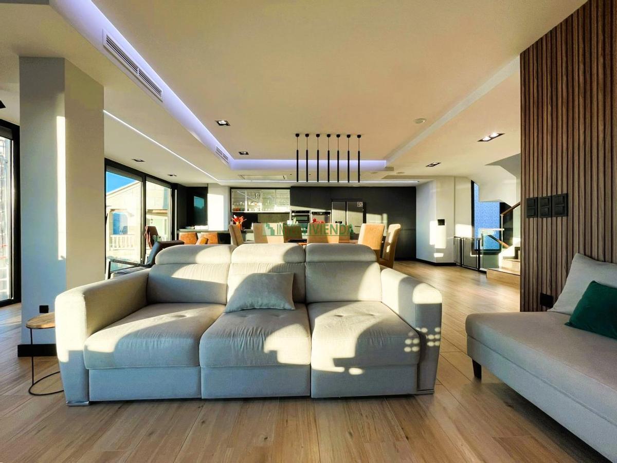 Recorremos en imágenes esta casa de portada, atalaya de la ría de Vigo