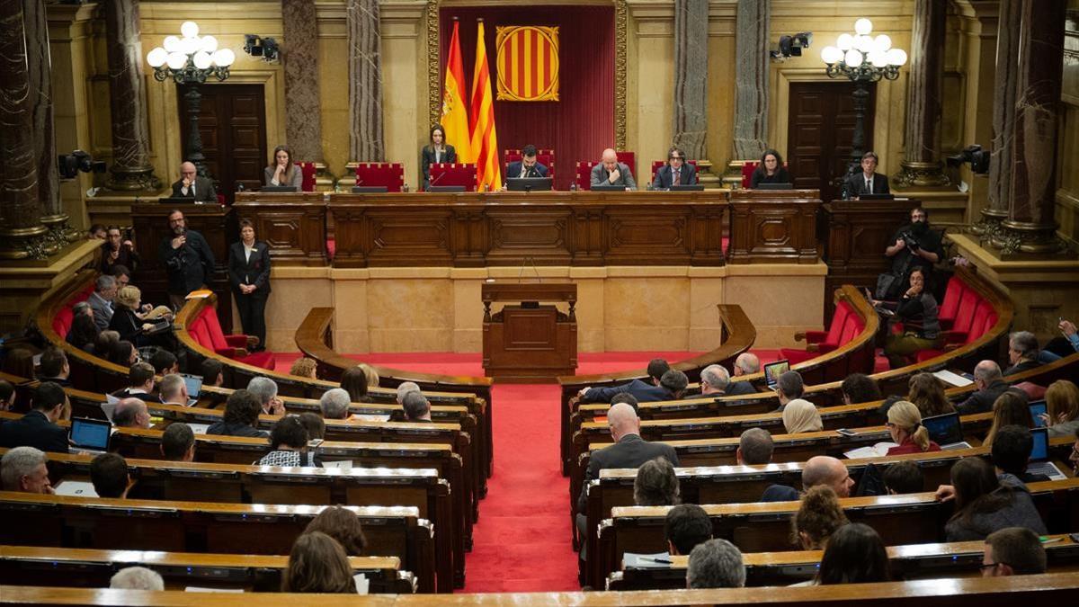 Hemiciclo del Parlament de Catalunya durante una sesión plenaria, el 11 de febrero pasado.