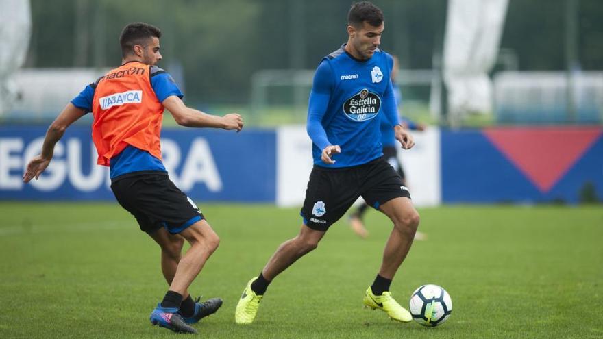 Róber no entrena con el Depor para cerrar su cesión al Levante UD