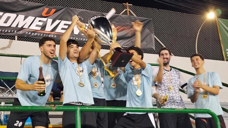 Clou el Torneig de Futbol Sala dels Hostalets de Pierola amb dues finals ben igualades i plenes d’emoció