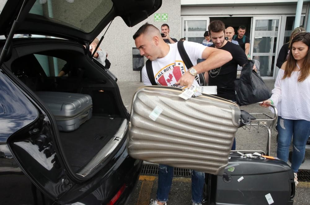 Así fue la llegada de Aspas al aeropuerto de Vigo