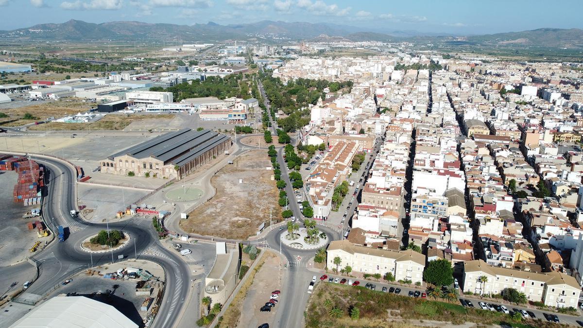 Vista aérea de La Nau y otros elementos del patrimonio industrial.