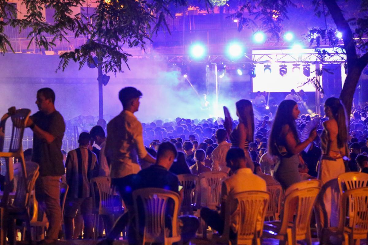 Ambiente nocturno en la noche del 23 de junio