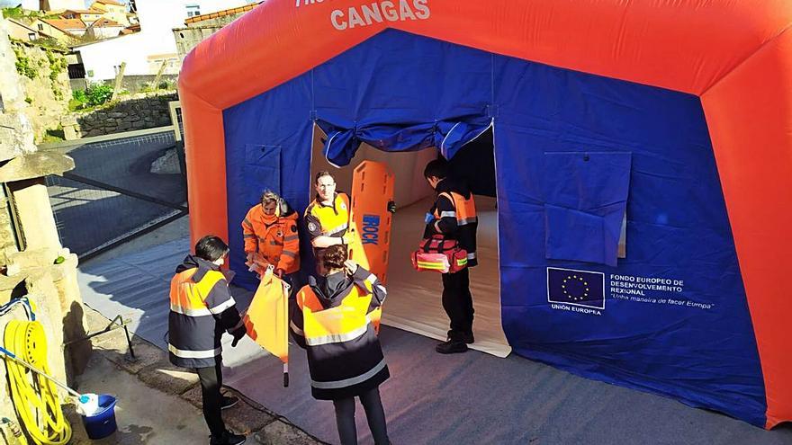 Hospital de campaña que tenía hasta ahora la agrupación de Cangas.   | // SANTOS Á.