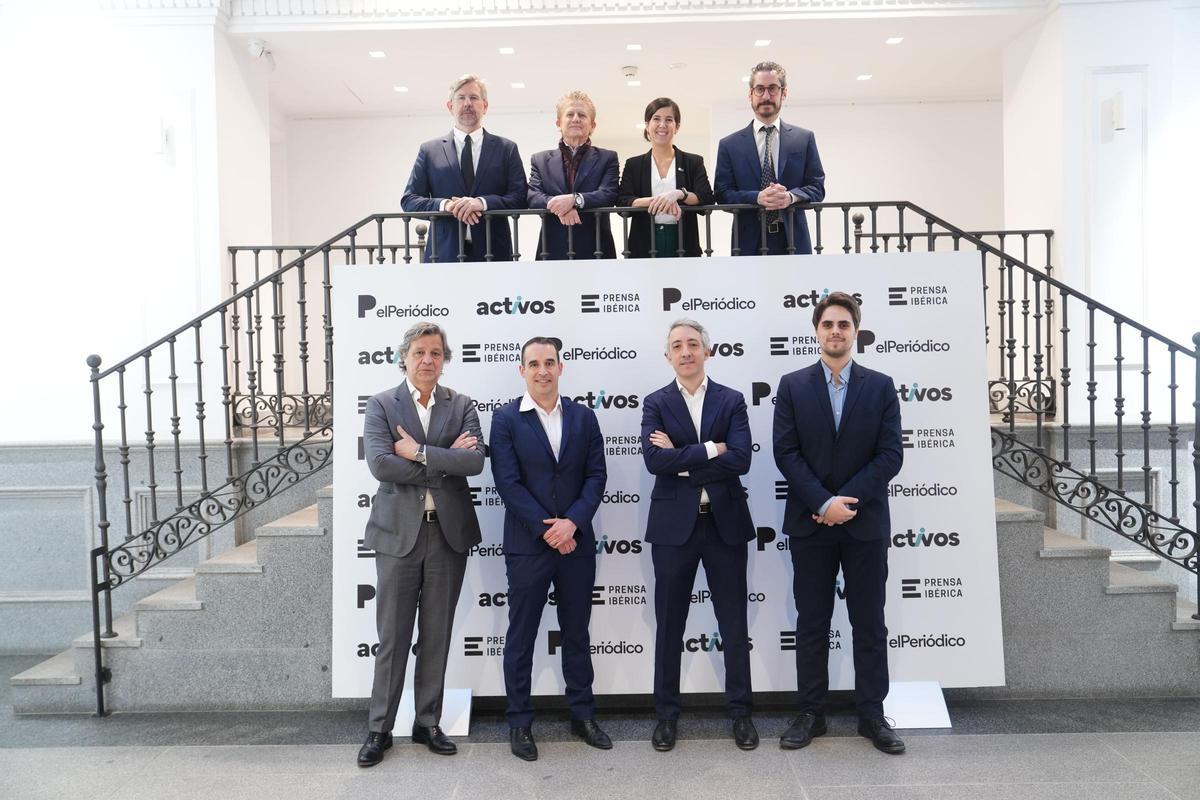 Arriba, de izquierda a derecha, Domingo J. López, director general de Tera Batteries; Gonzalo Torralbo, director comercial y de Relaciones Institucionales de Recyclia; Paula Ceballos, analista política en la representación de la Comisión Europea en España; Pau Sanchis, director de Asuntos Públicos Europeos de CATL.  Abajo, de izquierda a derecha, Luis Marquina, presidente de AEPIBAL; Carlos Costa, director comercial de Octopus Energy; Francisco de Castro, responsable de Flexibilidad y Servicios de Desarrollo de Statkraft; Borja Arboleda, responsable de Energías Alternativas de ANFAC