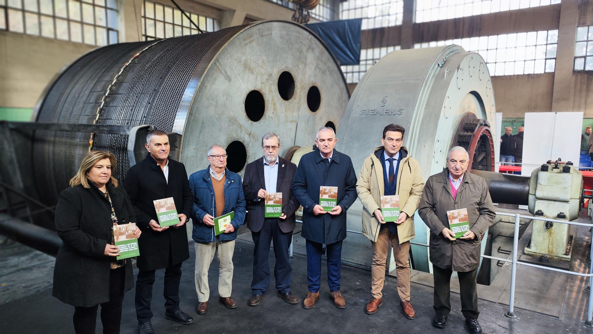 La presentación del libro homenaje a los mineros, en imágenes