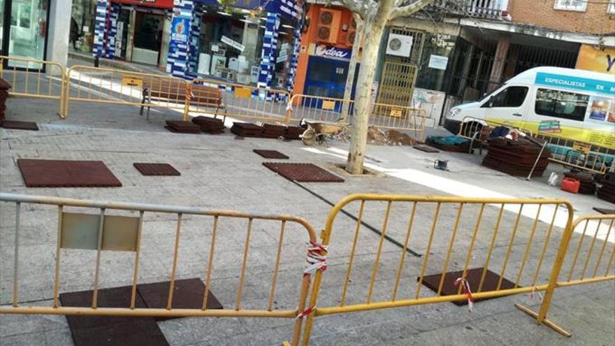 Nuevo parque infantil en plaza de la constitución