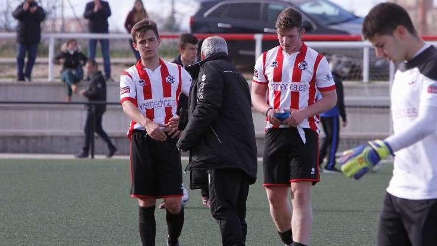 Paco Santillana agradece el esfuerzo de sus hombres.