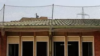 Catalunya desacelera la retirada de amianto de escuelas e institutos