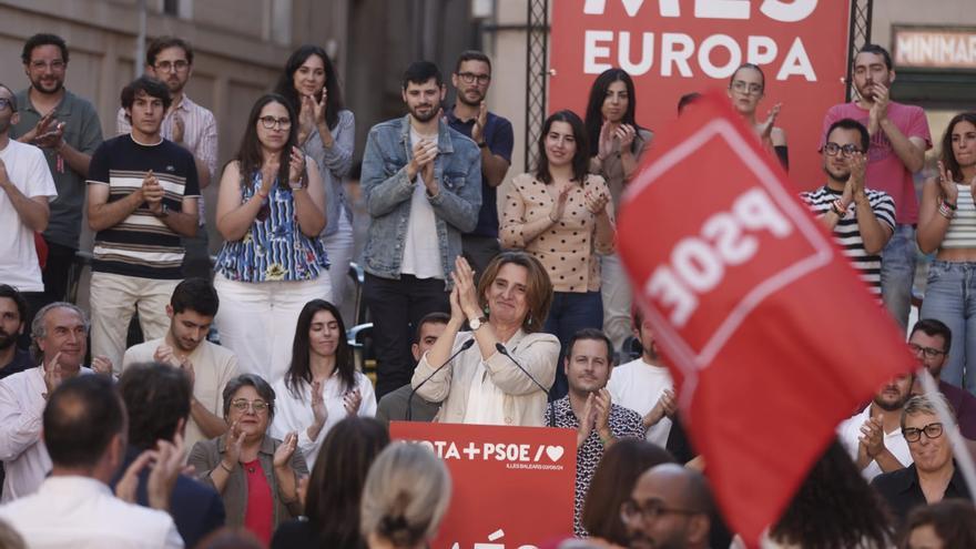 Teresa Ribera critica en Palma que Feijóo plantee una moción de censura con Puigdemont: &quot;No tienen principios&quot;