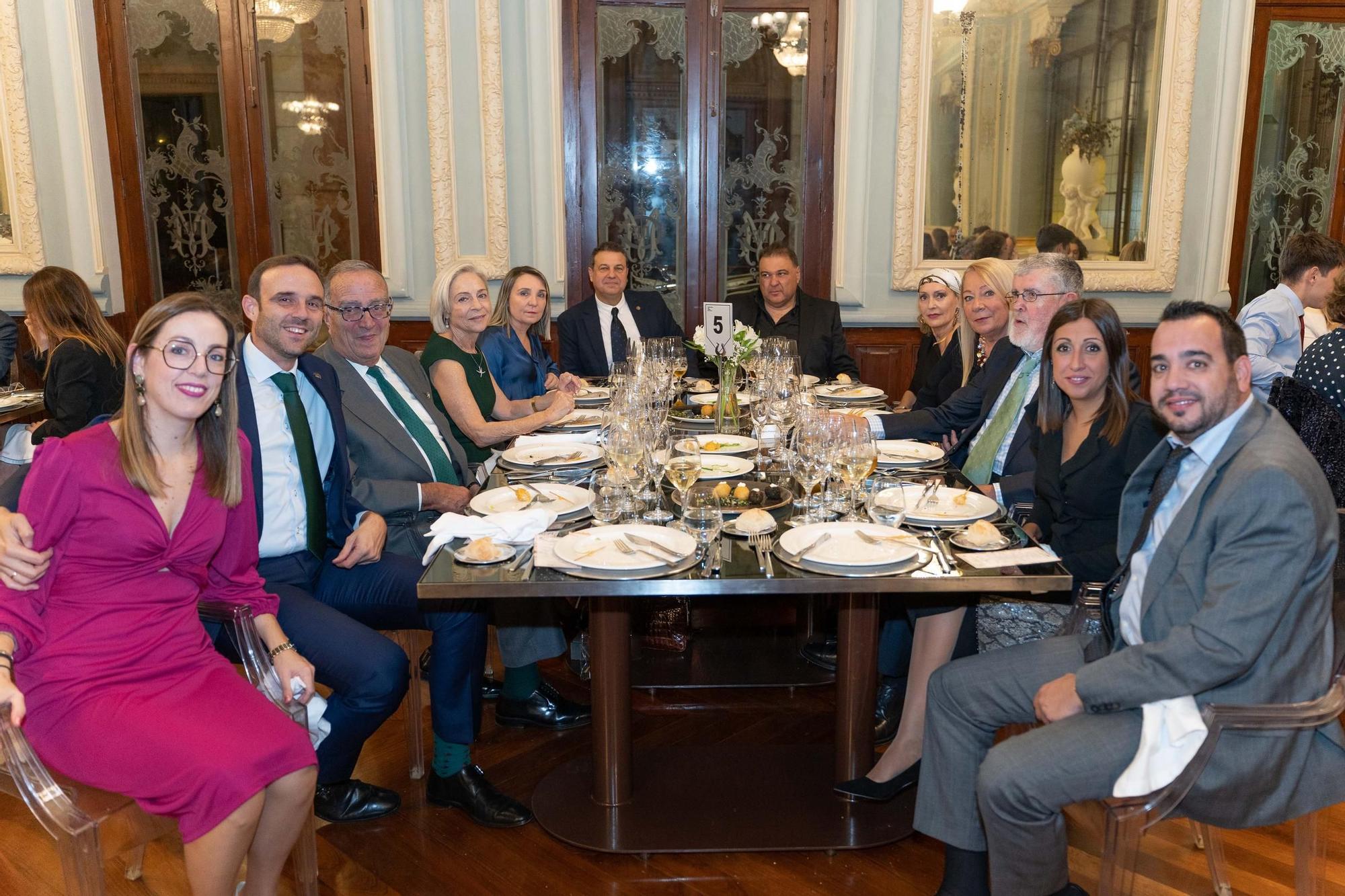 El Colegio de Gestores Administrativos de Murcia celebra patrón y distingue a nuevos colegiados