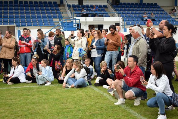 Un momento del torneo de fútbol base celebrado en Valga, que reunió a 1.200 espectadores.