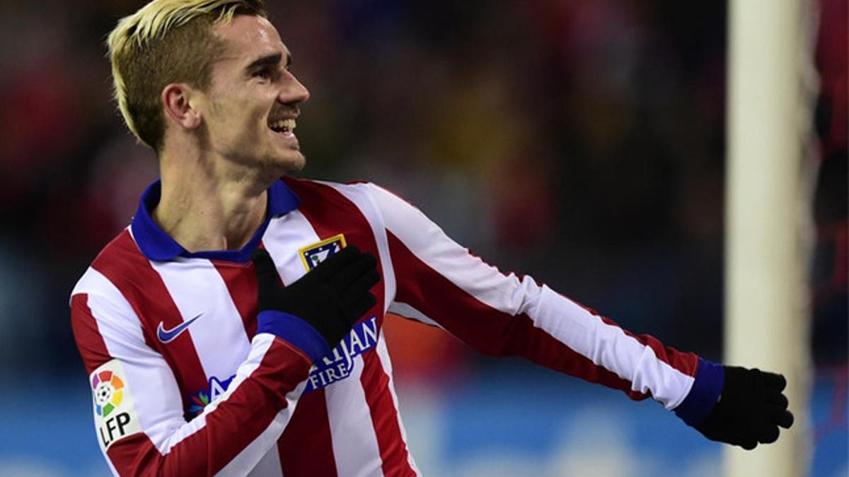 Griezmann celebra uno de sus goles en el Atlético-Rayo