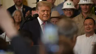 Trump decide romper con efecto "inmediato" la negociación comercial con Canadá