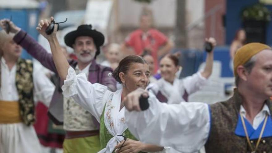 Procesión  en honor  a San Roque