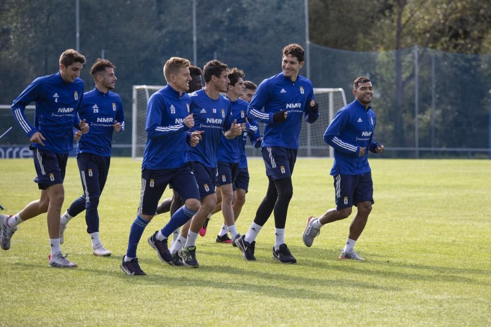 Entrenamiento del Oviedo tras el derbi