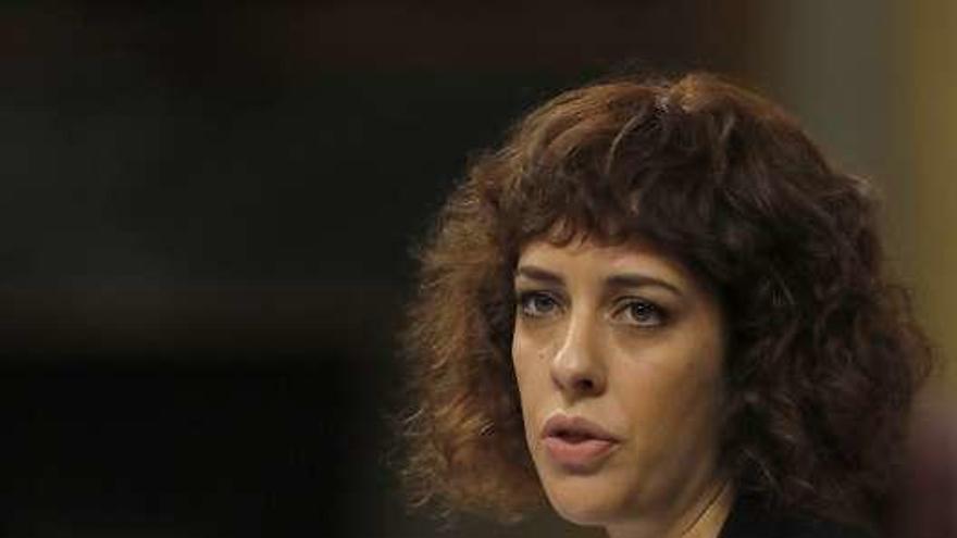 Alexandra Fernández, ayer en el Congreso. // Efe