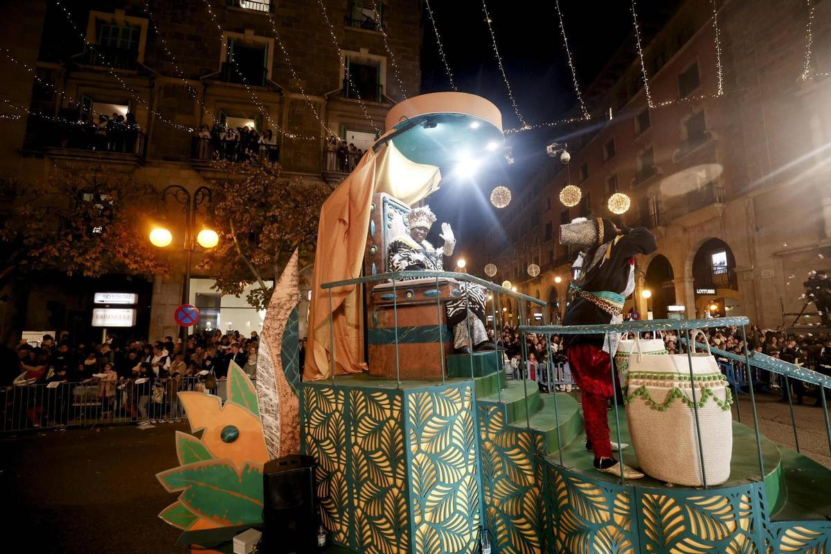 Magisches Erlebnis: So schön war der Umzug der Heiligen Drei Könige in Palma