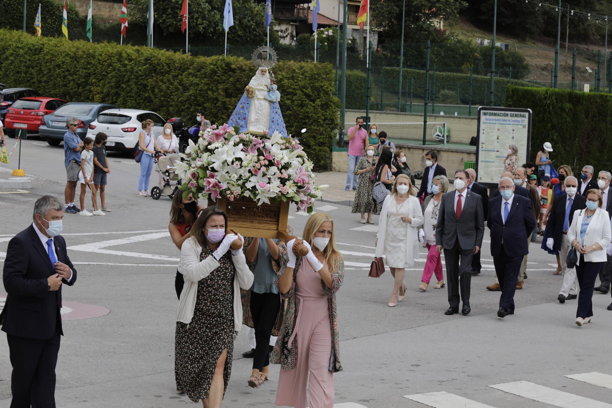 Fiesta de Nuestra Señora de Covadonga en el Centro Asturiano de Oviedo