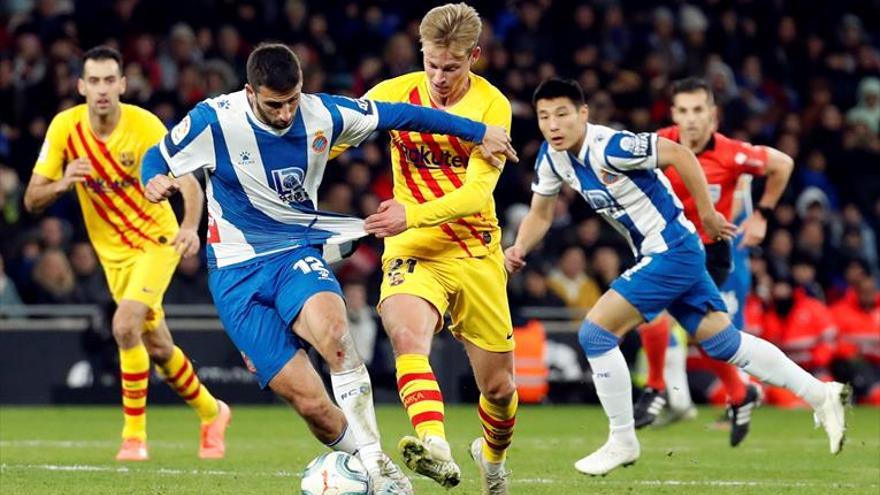 El hambre del Espanyol evita el liderato en solitario del Barça