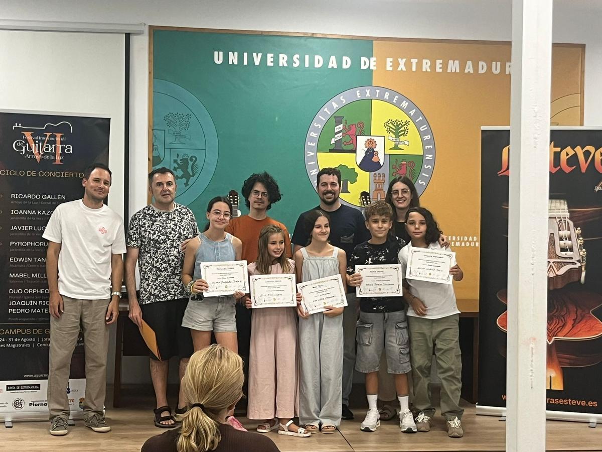 El Campus de Guitarra de Extremadura corona a sus jóvenes talentos en Jarandilla de la Vera El Campus de Guitarra de Extremadura corona a sus jóvenes talentos en Jarandilla de la Vera