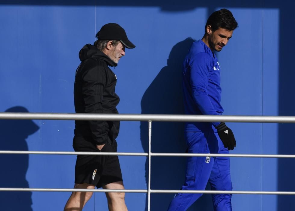 Entrenamiento del Real Oviedo tras ganar en Soria