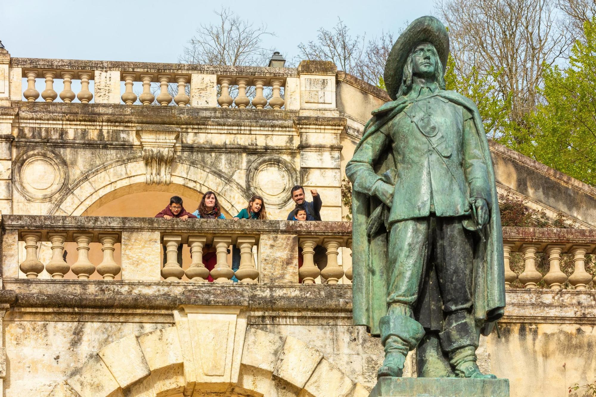 Estatua de d'Artagnan en Auch