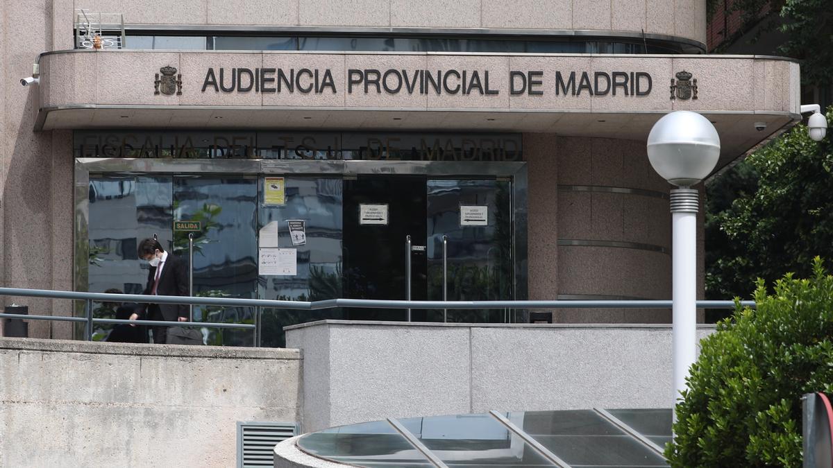 Archivo - Entrada a la Audiencia Provincial de Madrid.