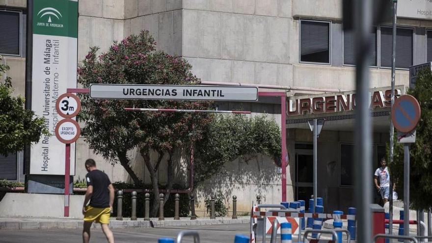 El Hospital Materno-Infantil de Málaga, donde está ingresada la niña.
