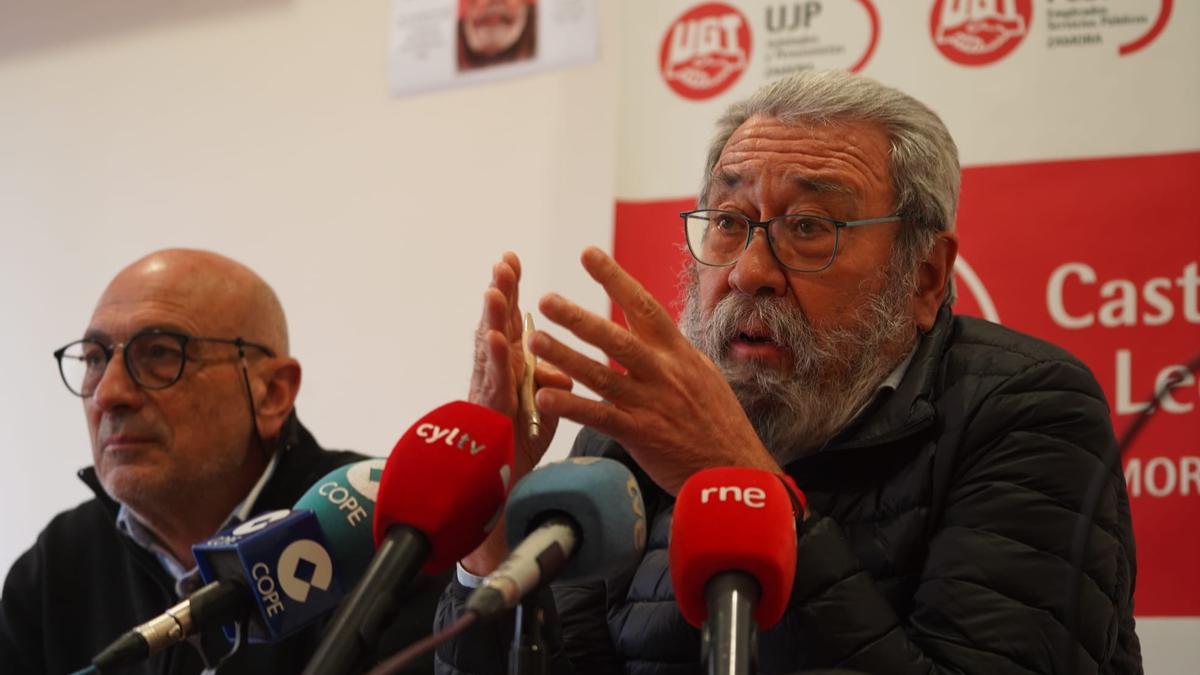 Cándido Méndez en la rueda de prensa previa al café de UGT