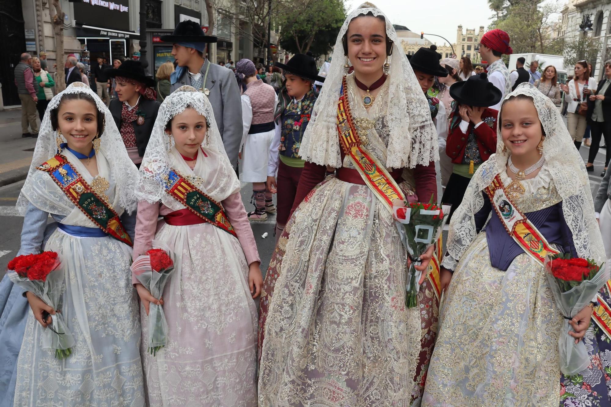 Las Fallas en la Ofrenda de San Vicente Ferrer 2024 (2/4)