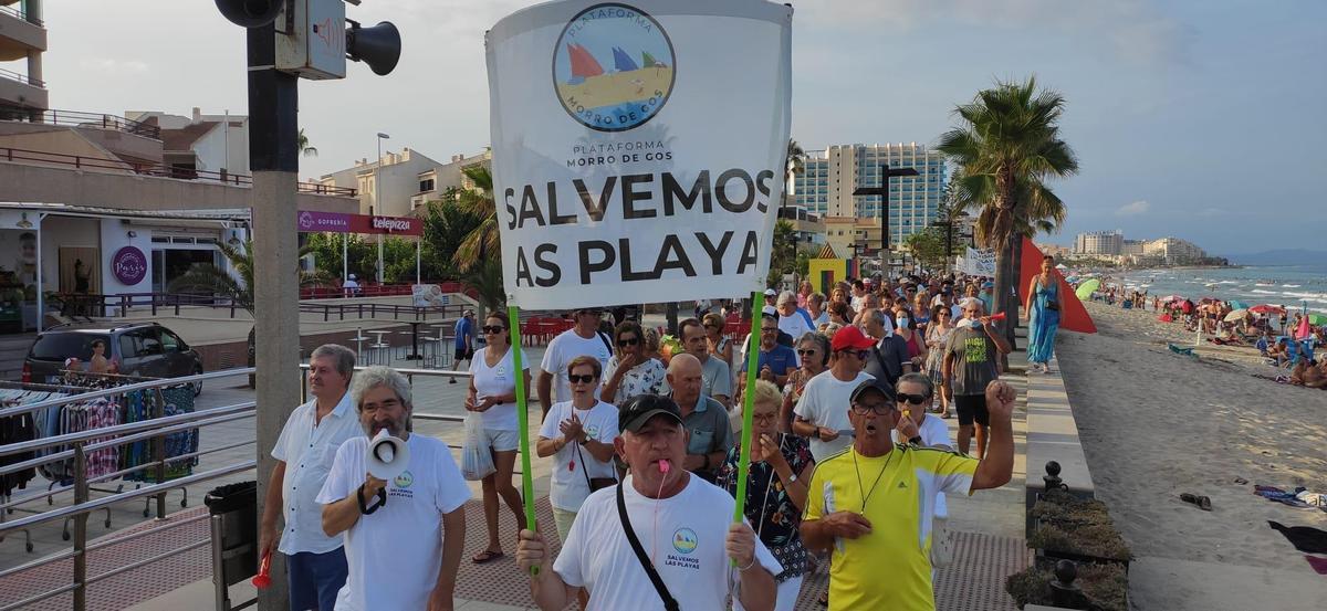 Manifestación de Mediterrania en Oropesa del Mar.