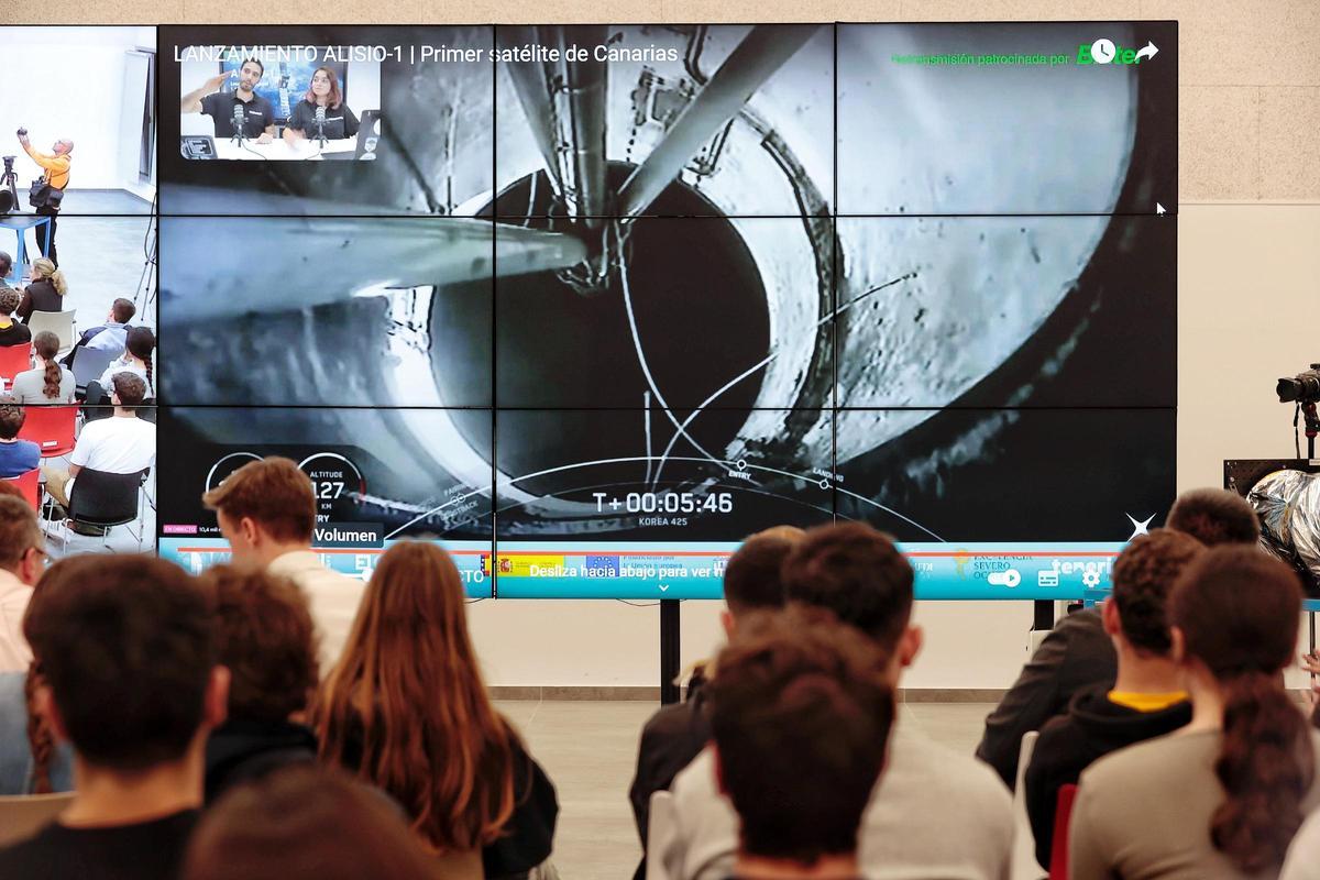 Lanzamiento del Alisio-1, el primer satélite canario realizado por el Instituto de Astrofísica de Canarias (IAC) que se puso en órbita en 2023.