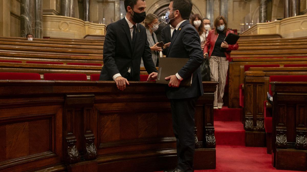 El Parlament votará una propuesta de referéndum de la que se desmarca Aragonès