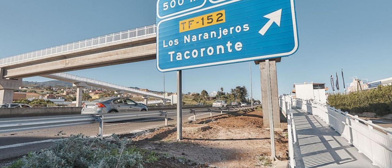 Imagen de la Autopista del Norte, la TF-5, en un tramo por donde discurrirá el tercer carril de Guamasa a Los Rodeos.