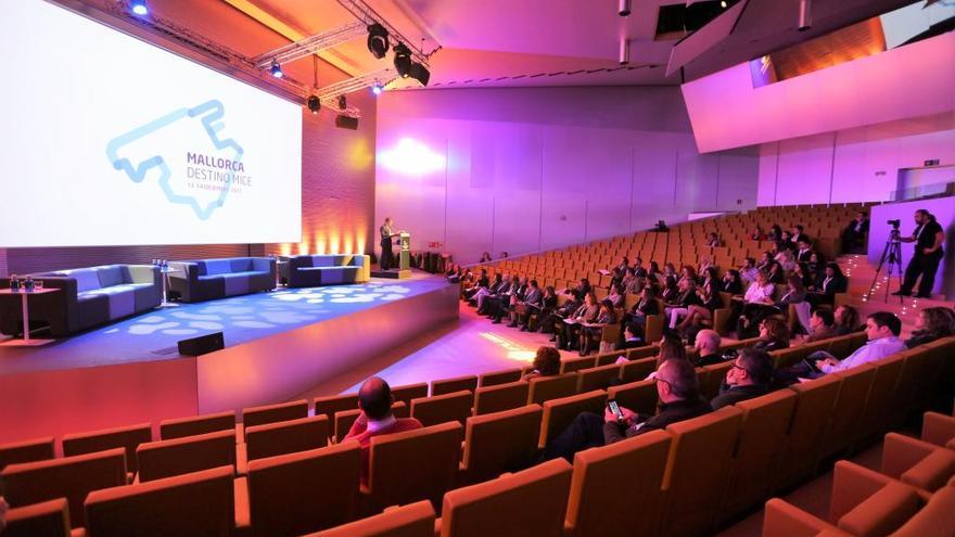 Las jornadas se han inaugurado hoy en el Palau de Congressos.