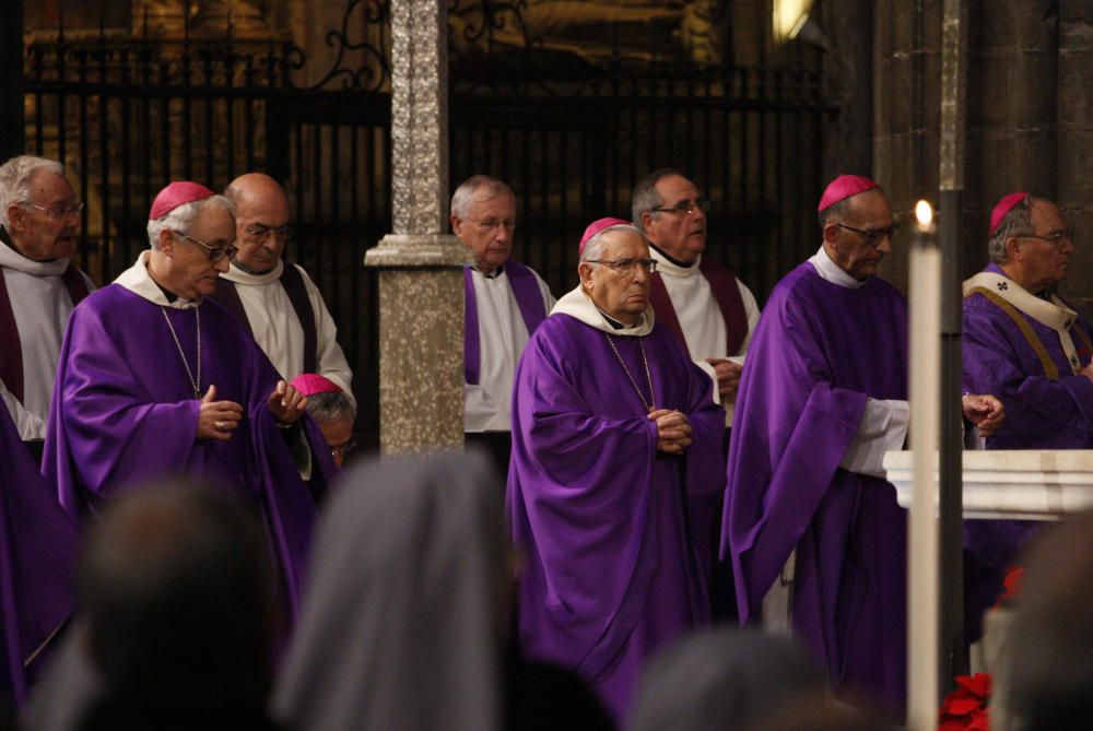 Missa exequial pel bisbe emèrit Jaume Camprodon