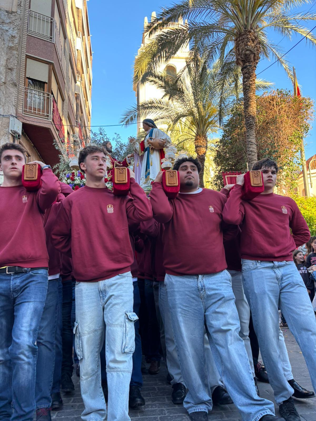 Procesiones del Miércoles Santo en Crevillent