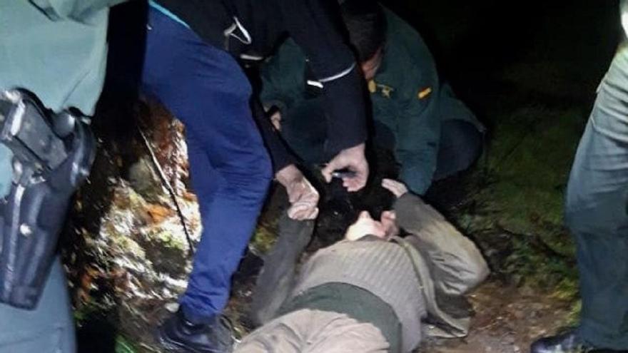 Localizan tumbado en un charco a un nonagenario que se perdió en Ortigueira