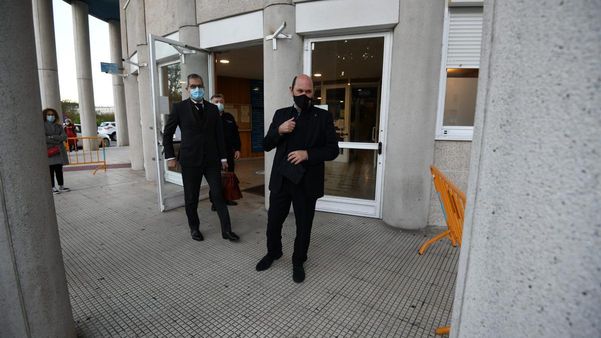 Louzán, esta mañana en los juzgados de Pontevedra.