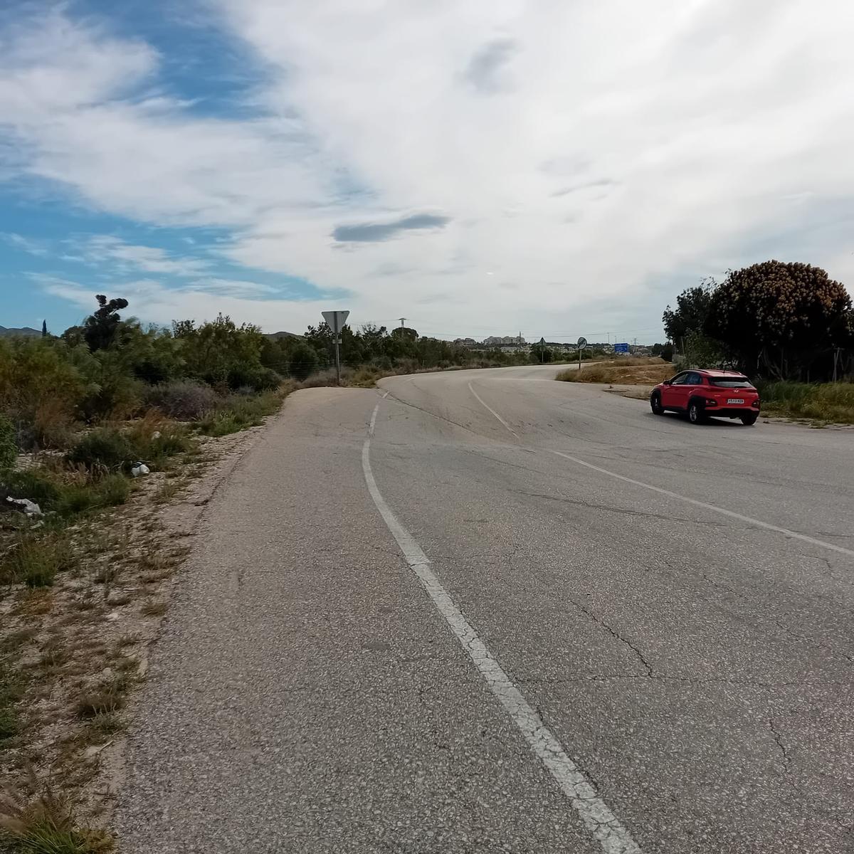 Carretera hundida en Mutxamel