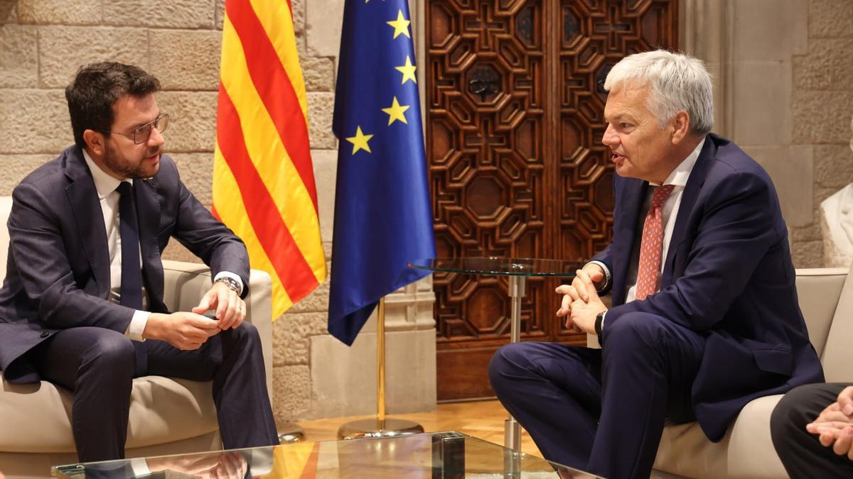 El 'president' Pere Aragonès y el comisario europeo de Justicia, Didier Reynders.