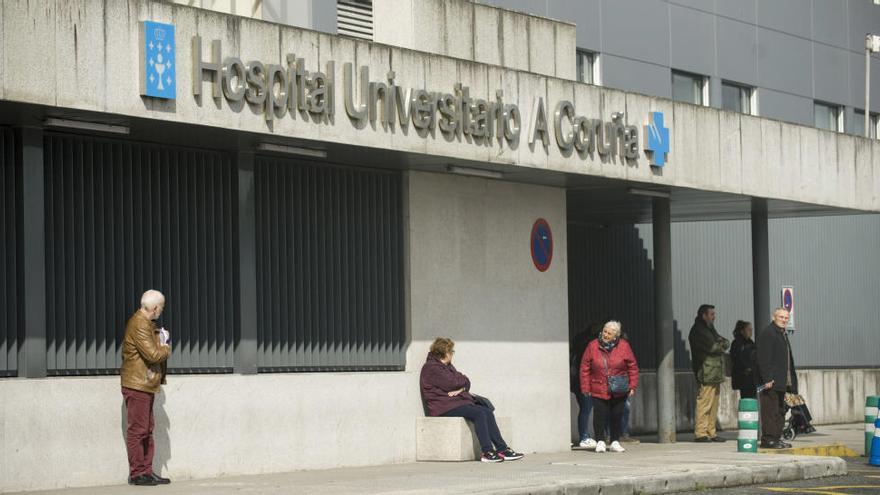 Exterior del hospital de A Coruña // Casteleiro / Roller Agencia