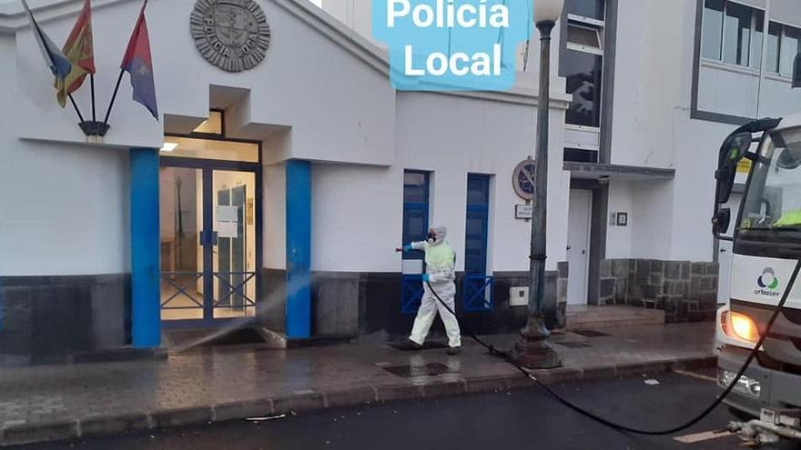 Desinfección del cuartelillo de la Policía Local de Arrecife